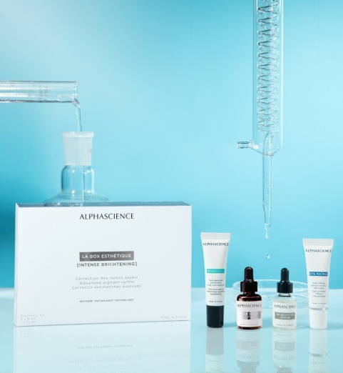 Alphascience La Box Esthetique Intense Brightening / Альфасьянс Мининабор Интенсивное Осветление Кожи